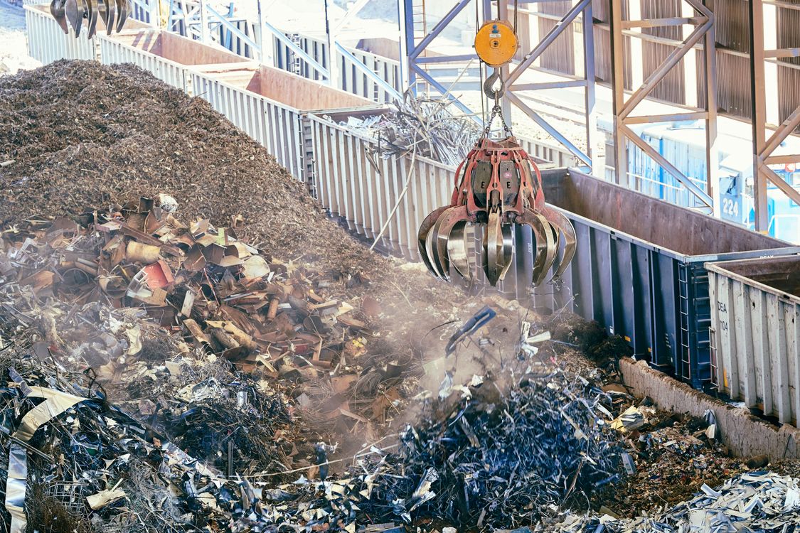 Sorting and handling metal residues at an industrial facility